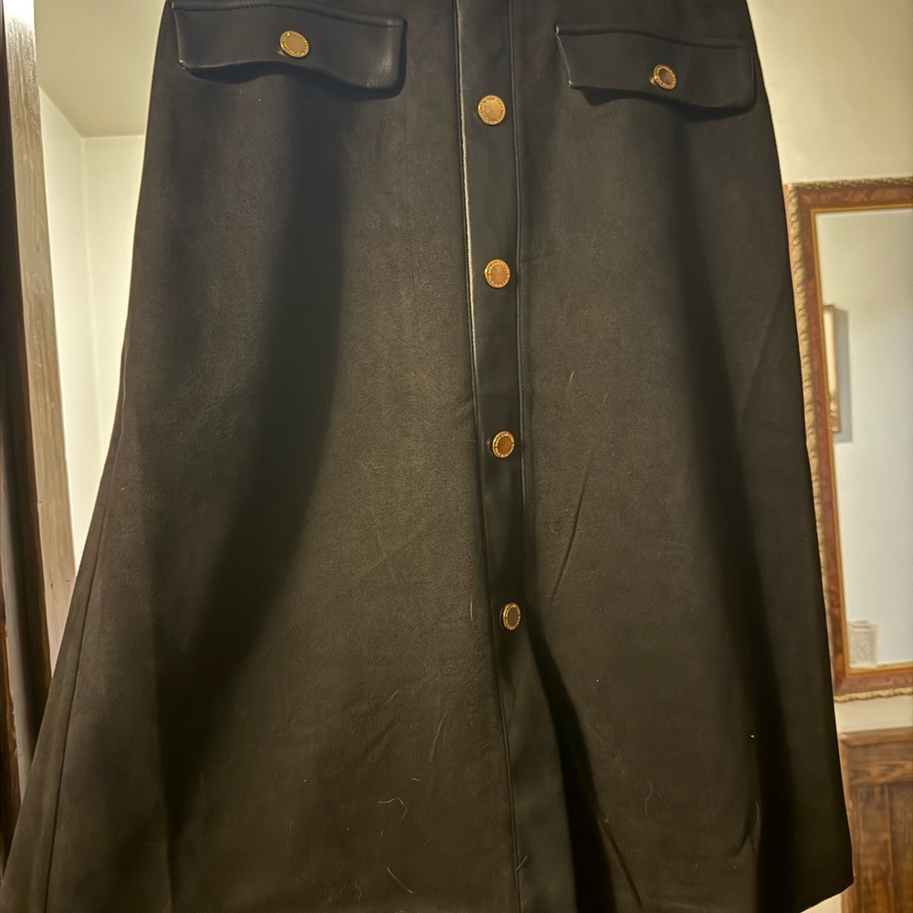 Elegant Black A-Line Skirt with Gold Button Detail